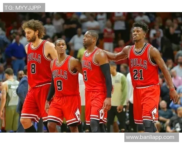 湖人对决热火腾讯直播分析球星表现与战术策略全解析