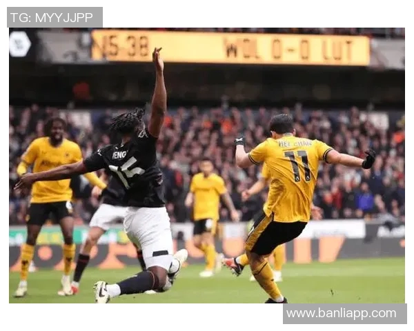 狼队与曼彻斯特城精彩对决全场录像回放及精彩瞬间解析