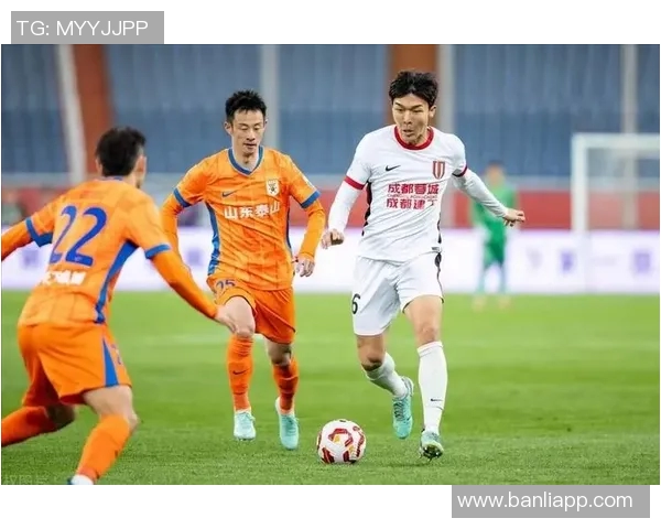 2017年鲁能与上港激战回顾：精彩瞬间与赛季影响分析