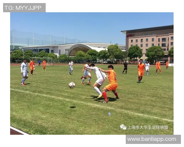 圣保罗队与利加大学队激战正酣谁能在这场较量中笑到最后