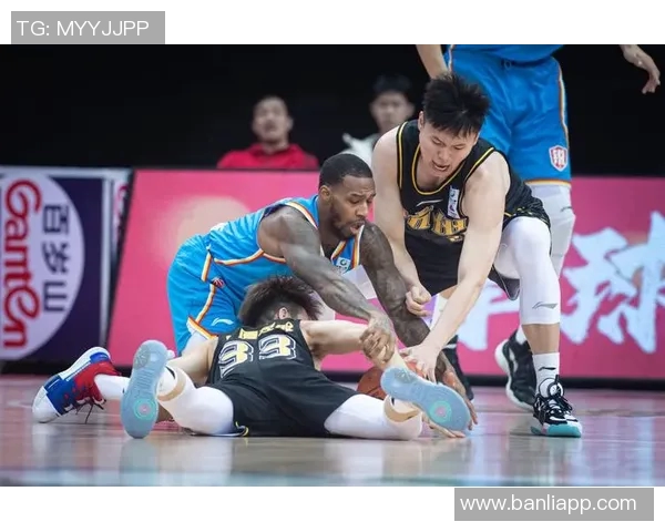 福建对阵浙江广厦精彩回放分析及赛后点评，带你重温比赛精彩瞬间